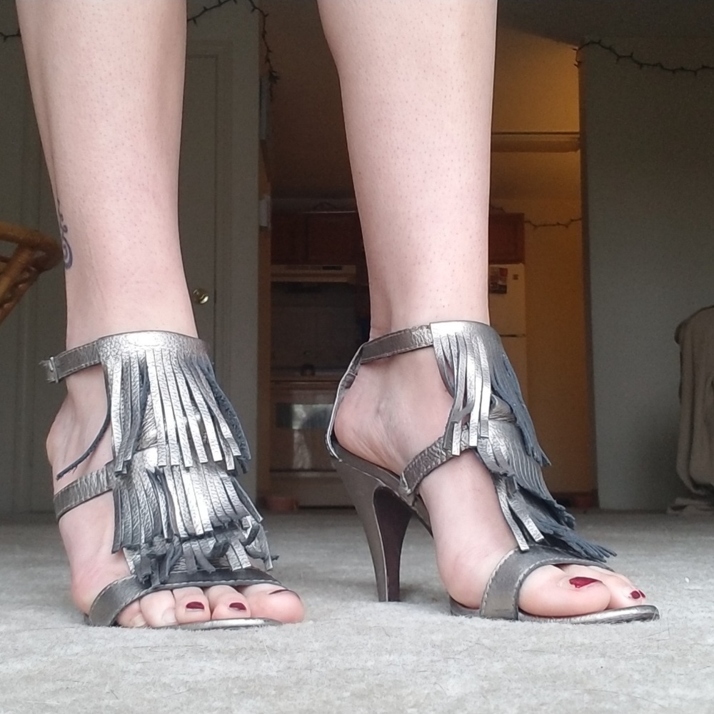 Gray heels with tassels